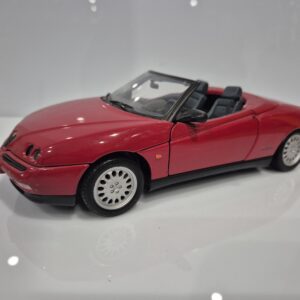 MAISTO ALFA ROMEO SPIDER V6 1/18