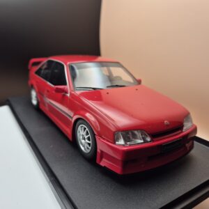 Opel Omega 3000 24V Evo 500 Irmscher 1990 Magma Red Solido 1:18