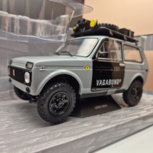 SOLIDO ŁADA NIVA VAGABUND SZARA 1:18 NOWY METALOWY MODEL S1807302