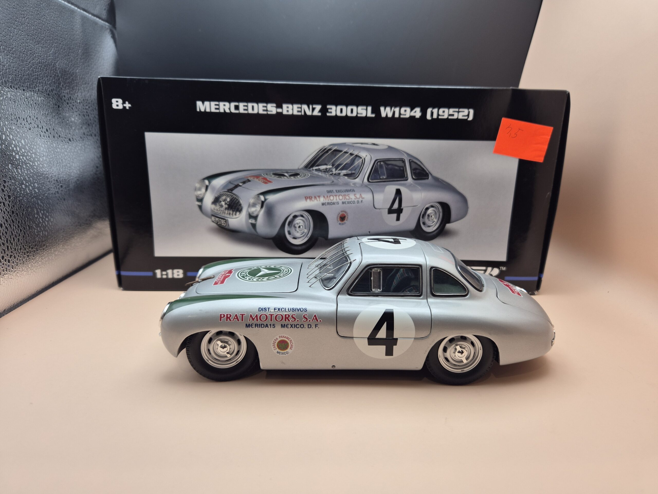 1:18 Ricko 1952 Mercedes-Benz 300SL W194