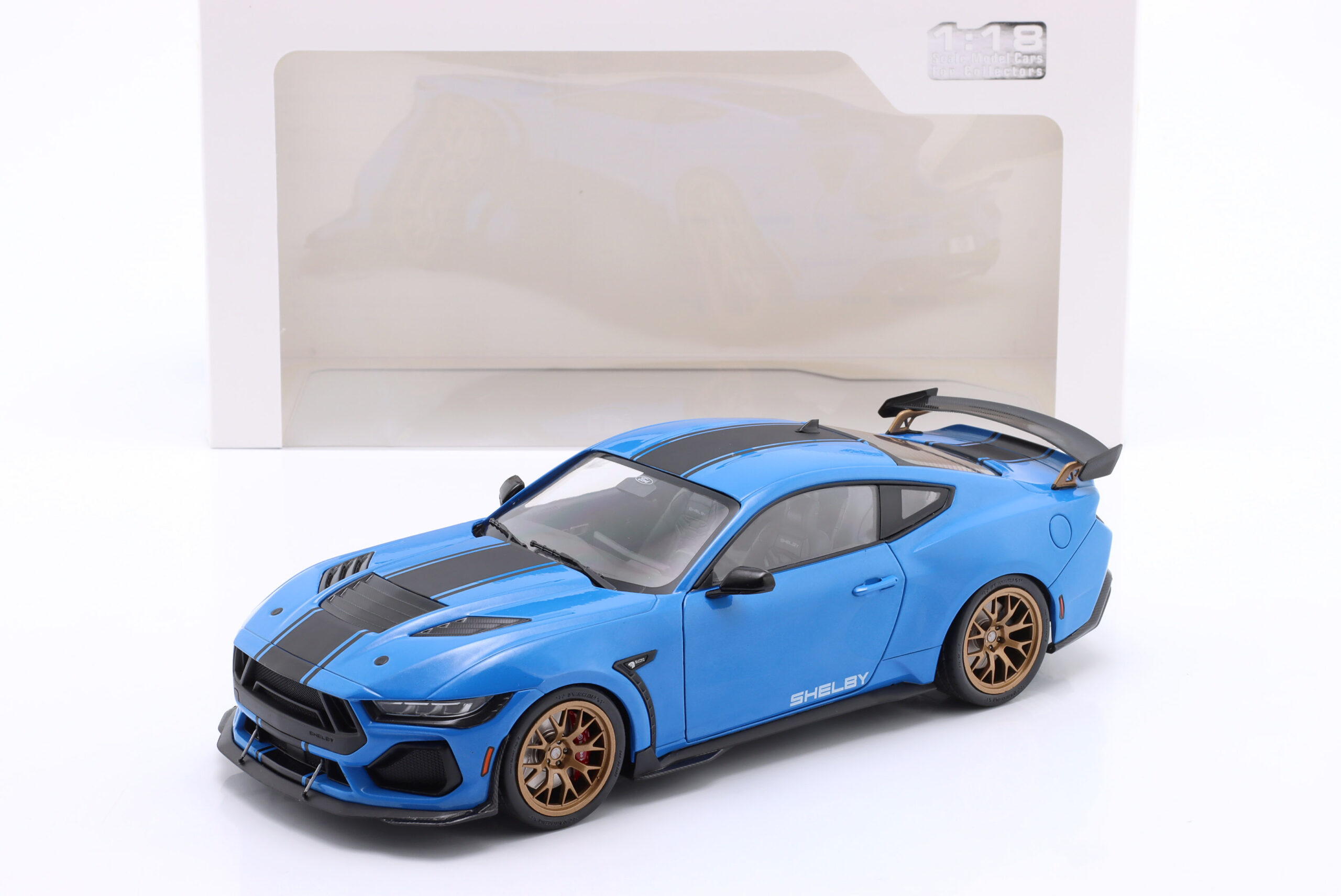 FORD SHELBY MUSTANG Super Snake 2024 Blue/black stripes SOLIDO 1/18