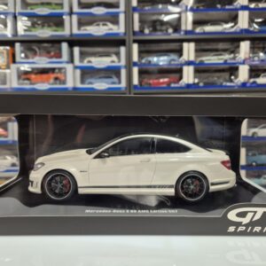GT SPIRIT GT920 1:18  MERCEDES C63 AMG EDITION 507  BIAŁY 1/18