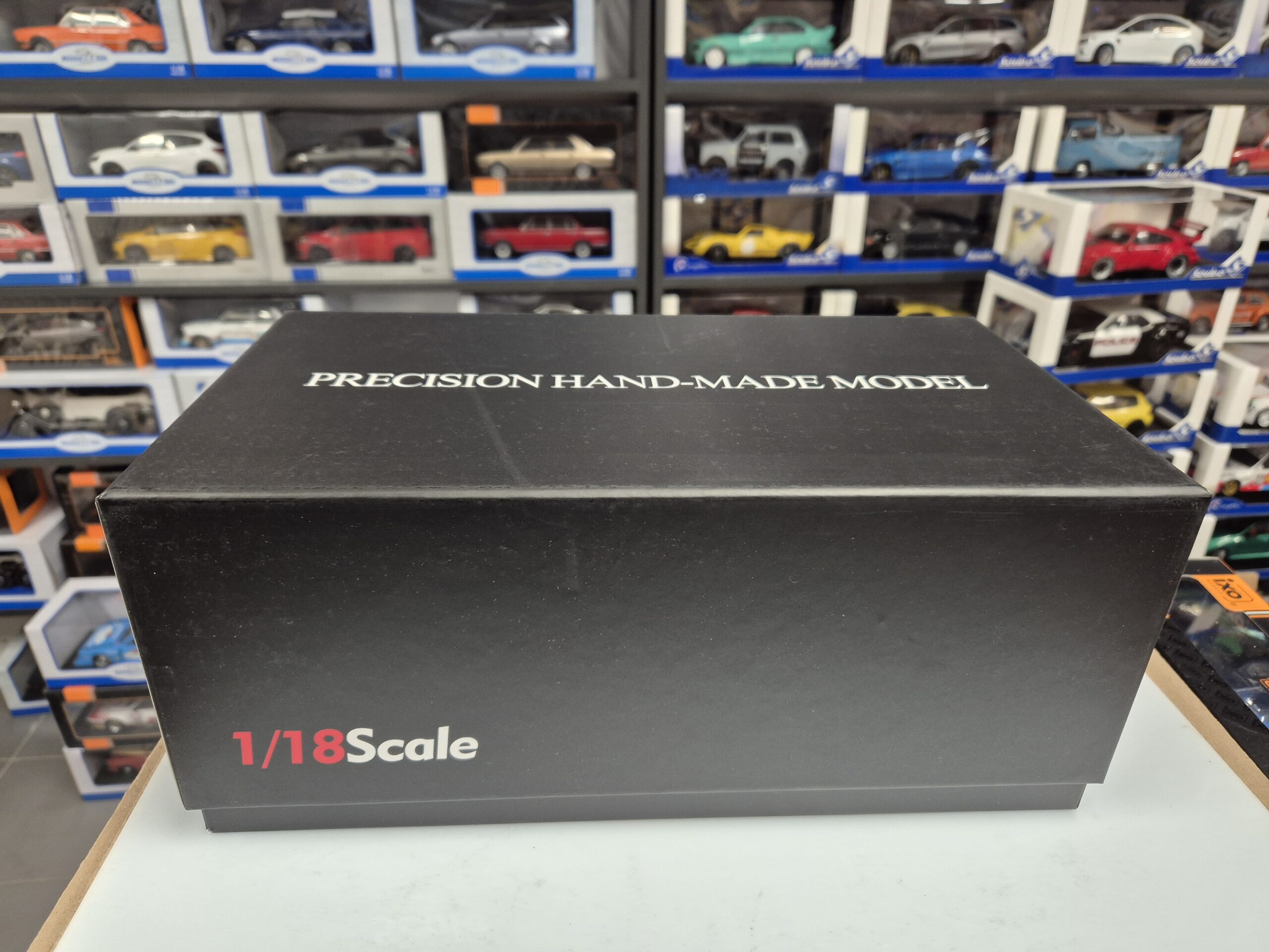 VMB MODELS VMBCXX 704401 Koeningsegg ccx 1of50 1/18 - obrazek 10