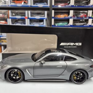 NZG B66960584 Mercedes Amg gt 63 4matic Nzg 1/18