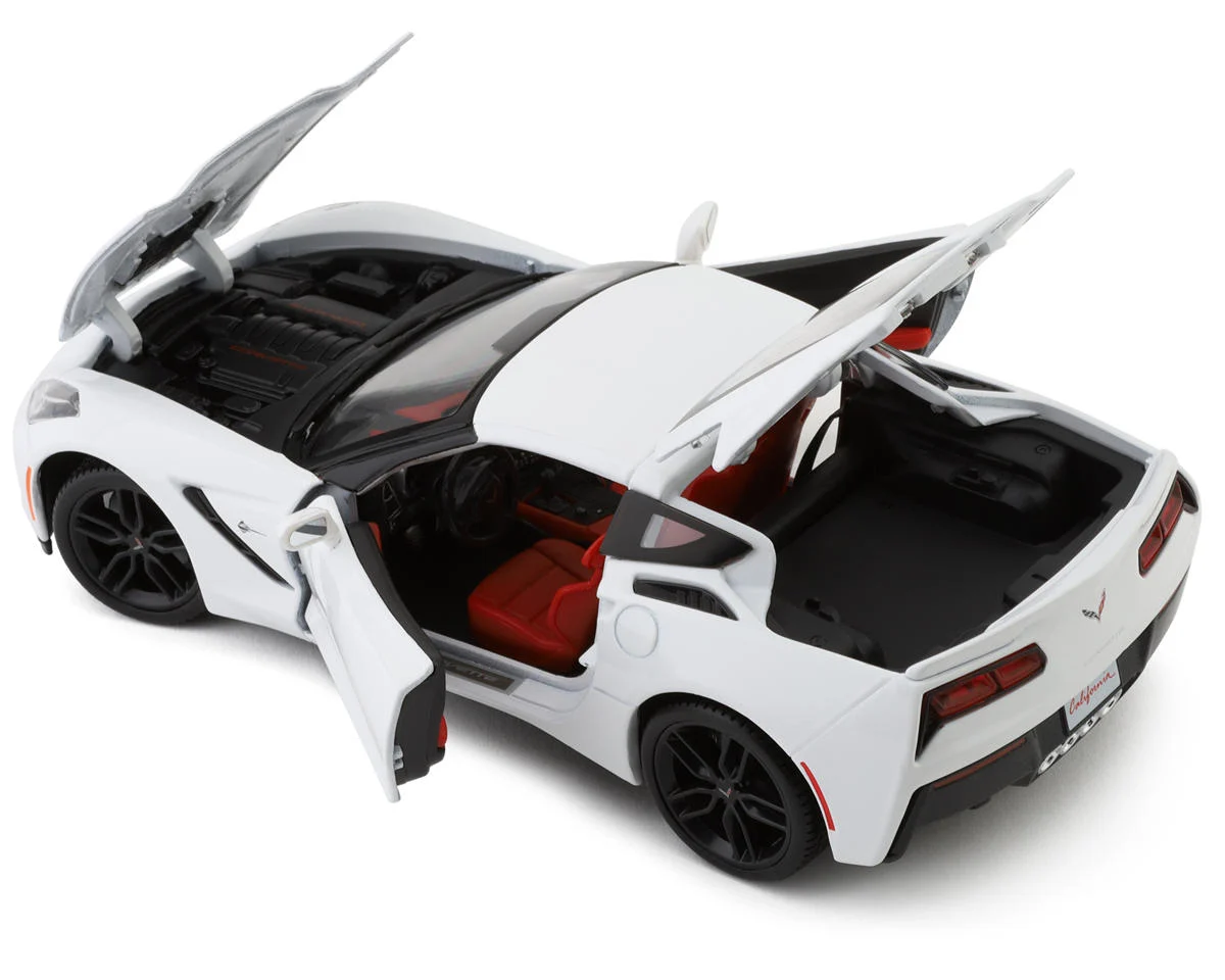 2014 Chevrolet Corvette C7 Stingray maisto mai31677 1/18 - obrazek 2