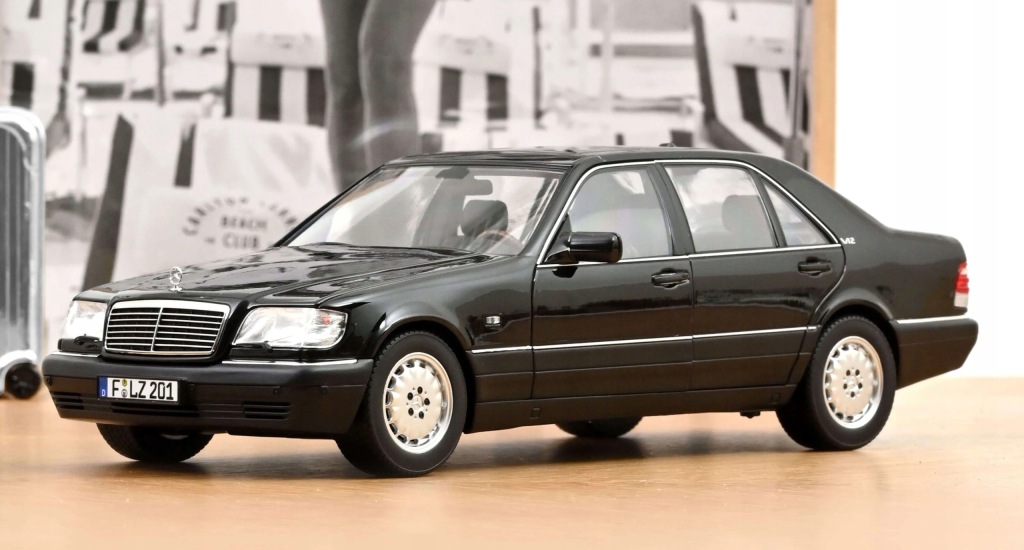 Mercedes-Benz S600 W140 V12 1997 Obsidian Black Metallic Norev 1:18 183045