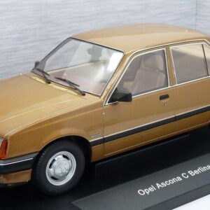Opel Ascona C BERLINA (1981) 1:18 MCG 18459