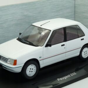 Peugeot 205 (1984) 1:18 MCG 18493
