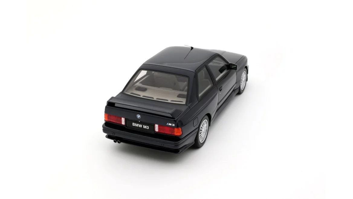 OTTO OT1216 1/18 BMW (E30) M3 Europameister Macau Bleu Metallic 1988 - obrazek 7