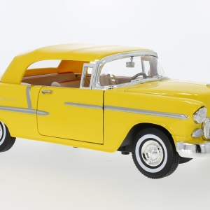 Motormax, Chevrolet Bel Air Convertible, żółty, 1955, 1:18 mom73184
