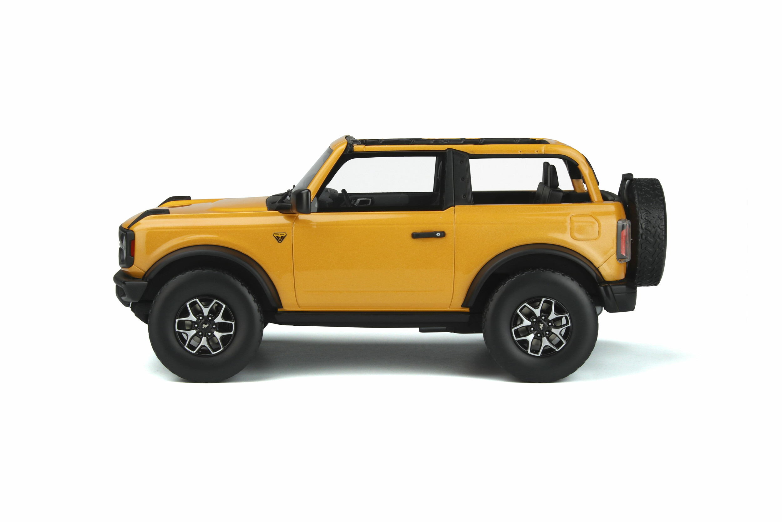 Ford Bronco Badlands cyber orange 2021 GT spirit 1/18 999szt gt 858 - obrazek 5