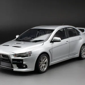 Sunstar 1:18 2018 Mitsubishi Lancer Evolution X - Cool Silver Metallic, 5821