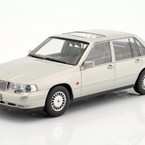 TRIPLE9 VOLVO 960 1996 Silver metallic 1:18 T9-1800301