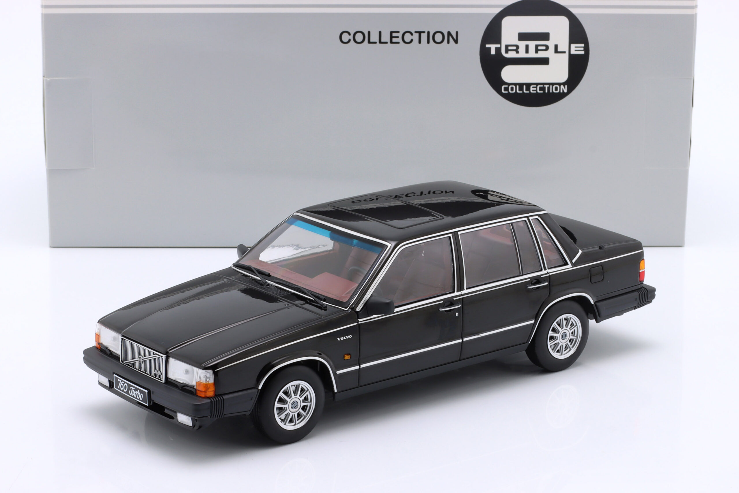 TRIPLE9 VOLVO 760 turbo 1985 Black 1:18 T9-1800530 - obrazek 2