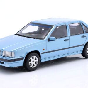 TRIPLE9 VOLVO 850 1993 Light blue metallic 1:18 T9-1800522