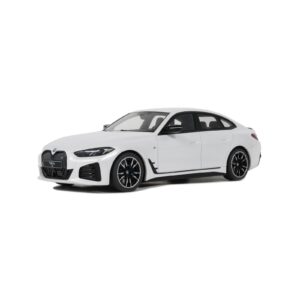 BMW i4 M50 (G26) 2021 Mineral White Otto Mobile 1:18 Model Samochodu OT1074