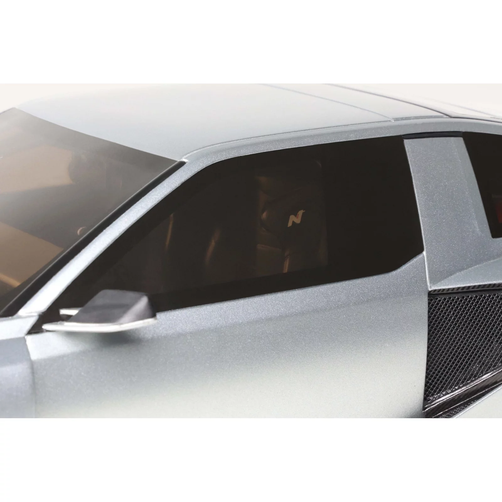 OTTO HYUNDAI N VISION 74 2022 Matt Aluminium L.E.2000 pcs 1:18 OT493 - obrazek 10