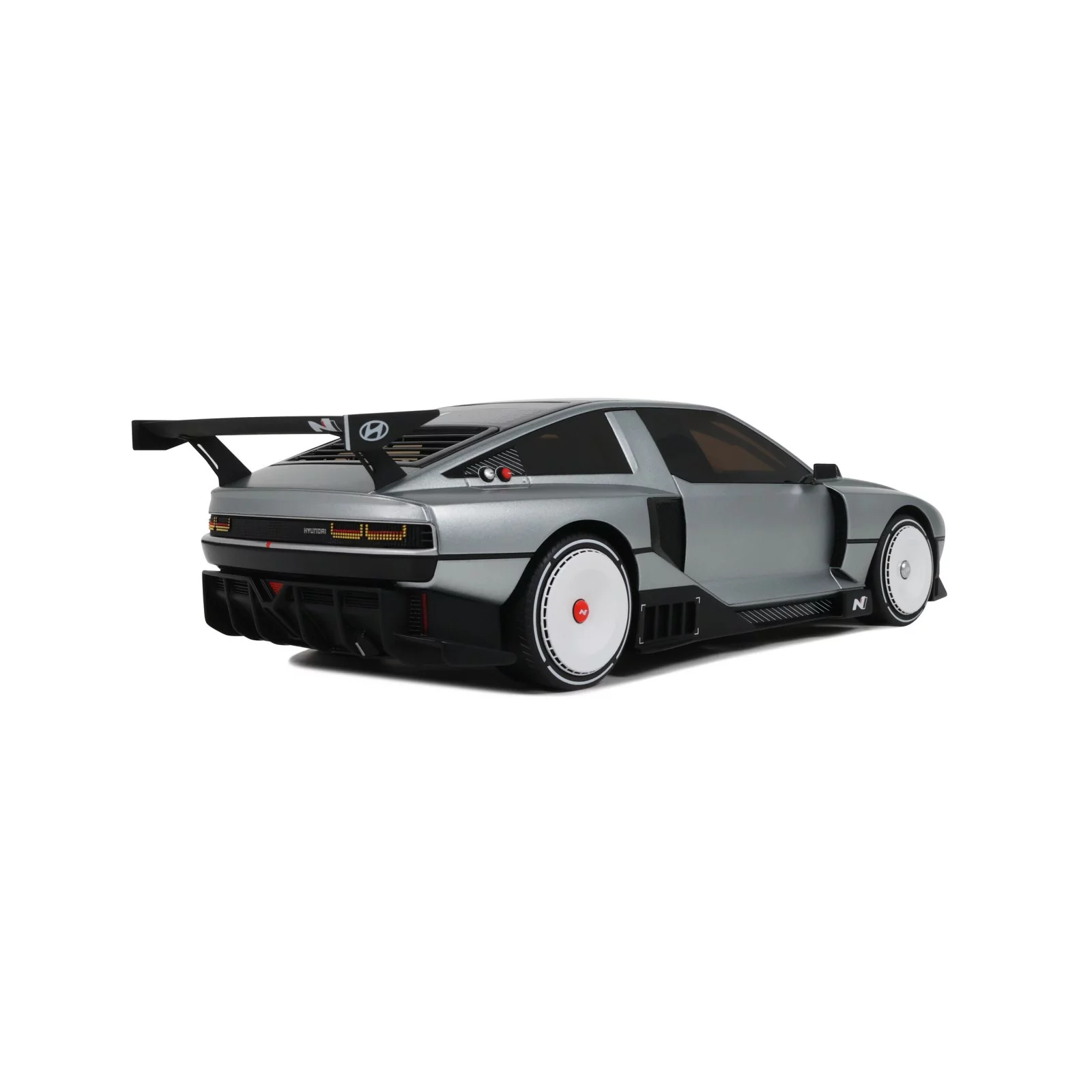 OTTO HYUNDAI N VISION 74 2022 Matt Aluminium L.E.2000 pcs 1:18 OT493 - obrazek 12