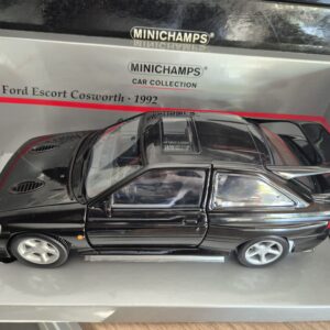 150089020 Minichamps Ford Escort RS Cosworth Black Metallic 1:18
