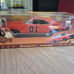 ERTL Auto World amm964 Dodge Charger 1969 General Lee 1/18 The Dukes of Hazzard