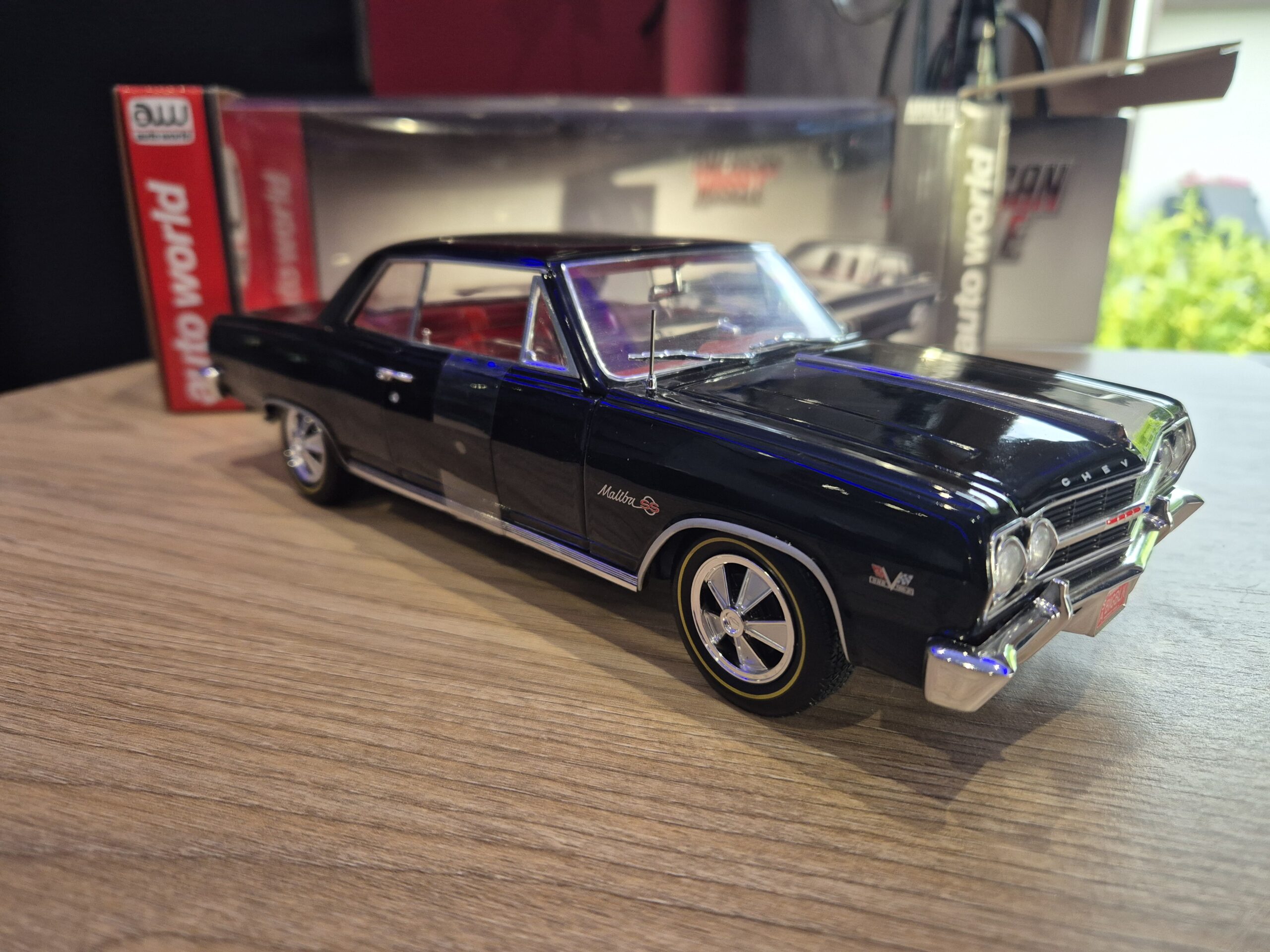 CHEVROLET CHEVELLE Z-16 1965 1/18 ERTL AUTO WORLD AMM1061/06 - obrazek 5