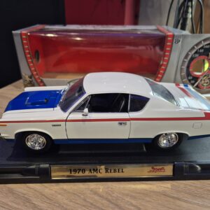 AMC REBEL 1970 1/18 ROAD SIGNATURE 92778