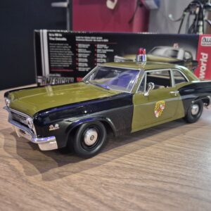 CHEVY BISCAYNE 1966 MARYLAND STATE POLICE 1/18 ERTL AUTO WORLD AMM1030/06
