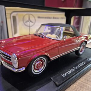 Mercedes 280SL 280 SL W113 PAGODA 1/18 NOREV 183520