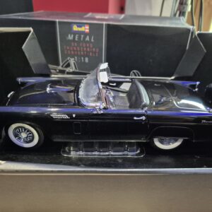 ford thunderbird convertible  1956 czarny 1/18 Revell 8818