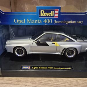 Opel Manta 400 srebrny Homologation 1/18 Revell 08819