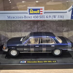 Mercedes W116 450SEL 6.9 1/18 Revell 08956