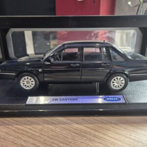 VOLKSWAGEN SANTANA 1/18 WELLY 18035W