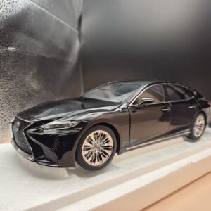 LEXUS LS500H 1/18 AUTOART 78868 CZARNY