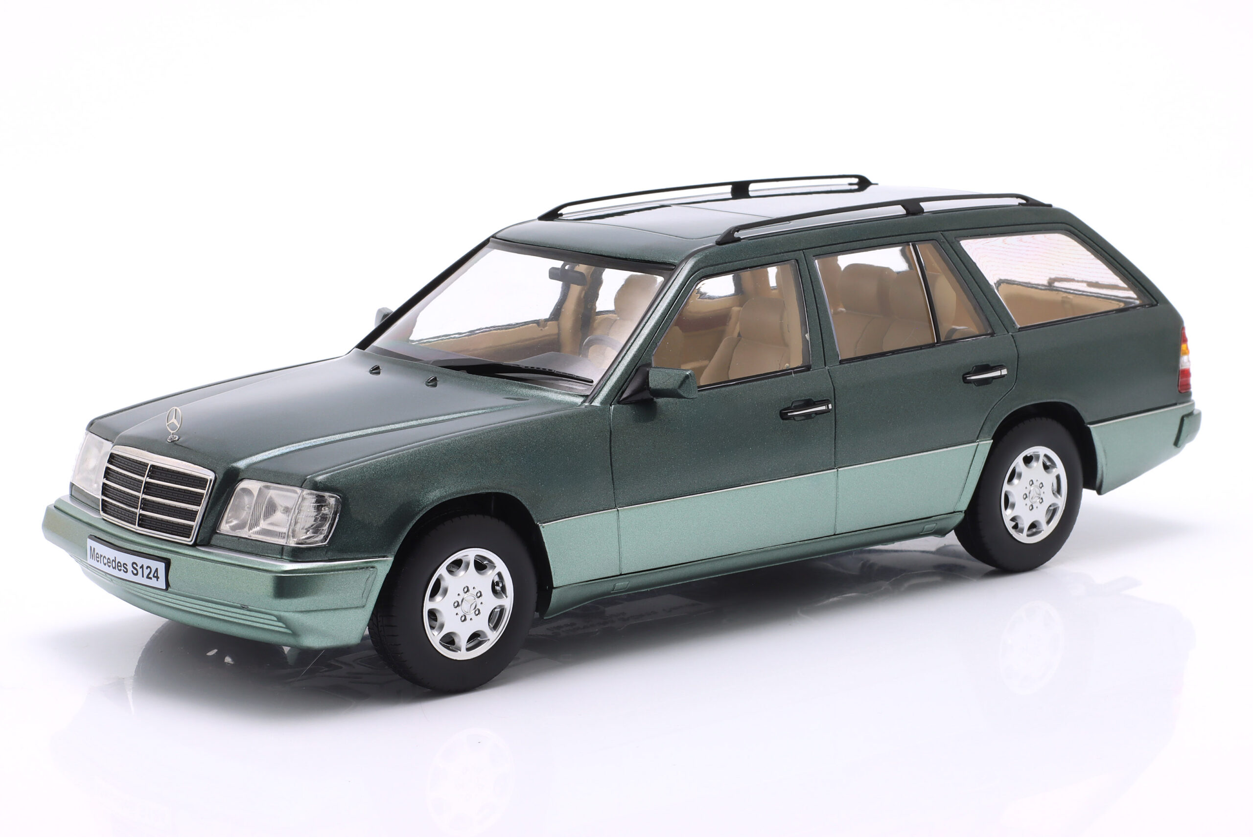 MERCEDES-BENZ E300 E-Class T-Modell (S124) 1995 Malachite green metallic T9-1800360 TRIPLE9