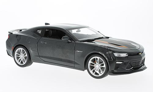 Chevrolet Camaro Fifty, ciemnoszary 2017 1:18 MAISTO 31385