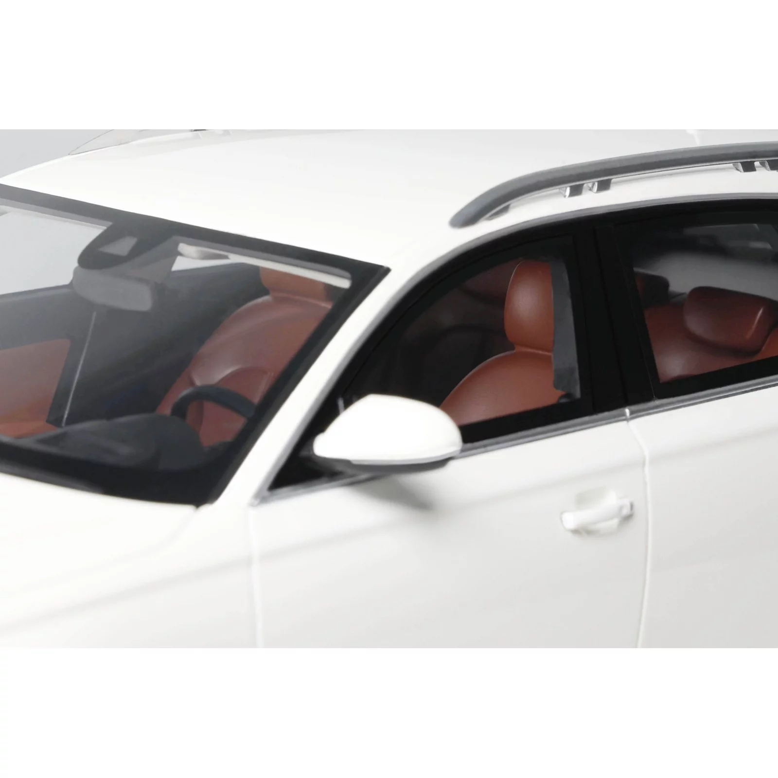 AUDI A6 C7 ALLROAD IBIS WHITE 2015 1/18 OTTO OT1286 - obrazek 10