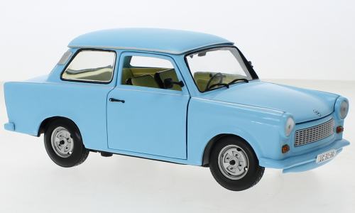Trabant 601, jasnoniebieski, 1:18 SUNSTAR SUN 4290