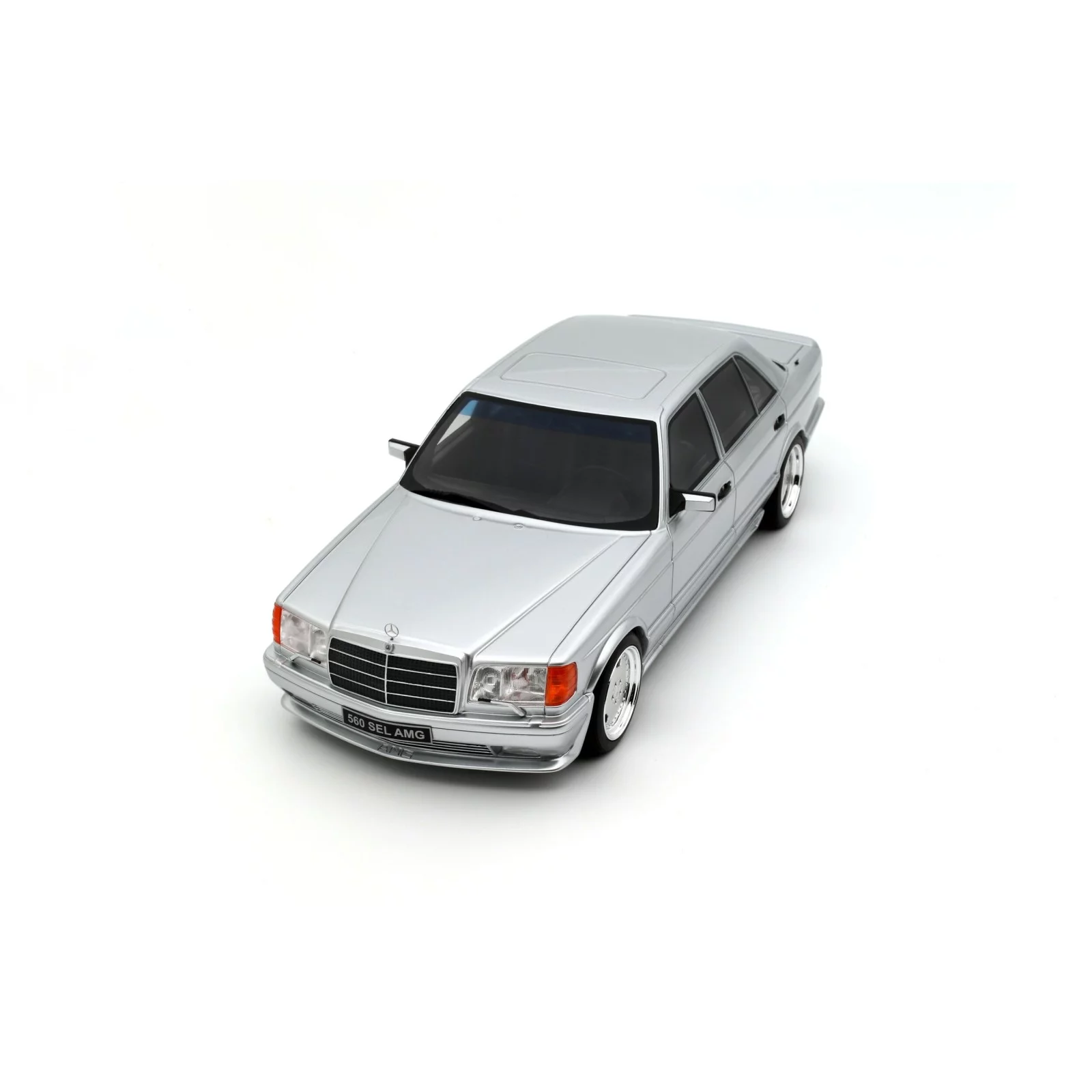 MERCEDES BENZ 560 W126 6.0 SEL AMG BRILLIANT SILVER 1989 1/18 OTTO OT1251 - obrazek 5