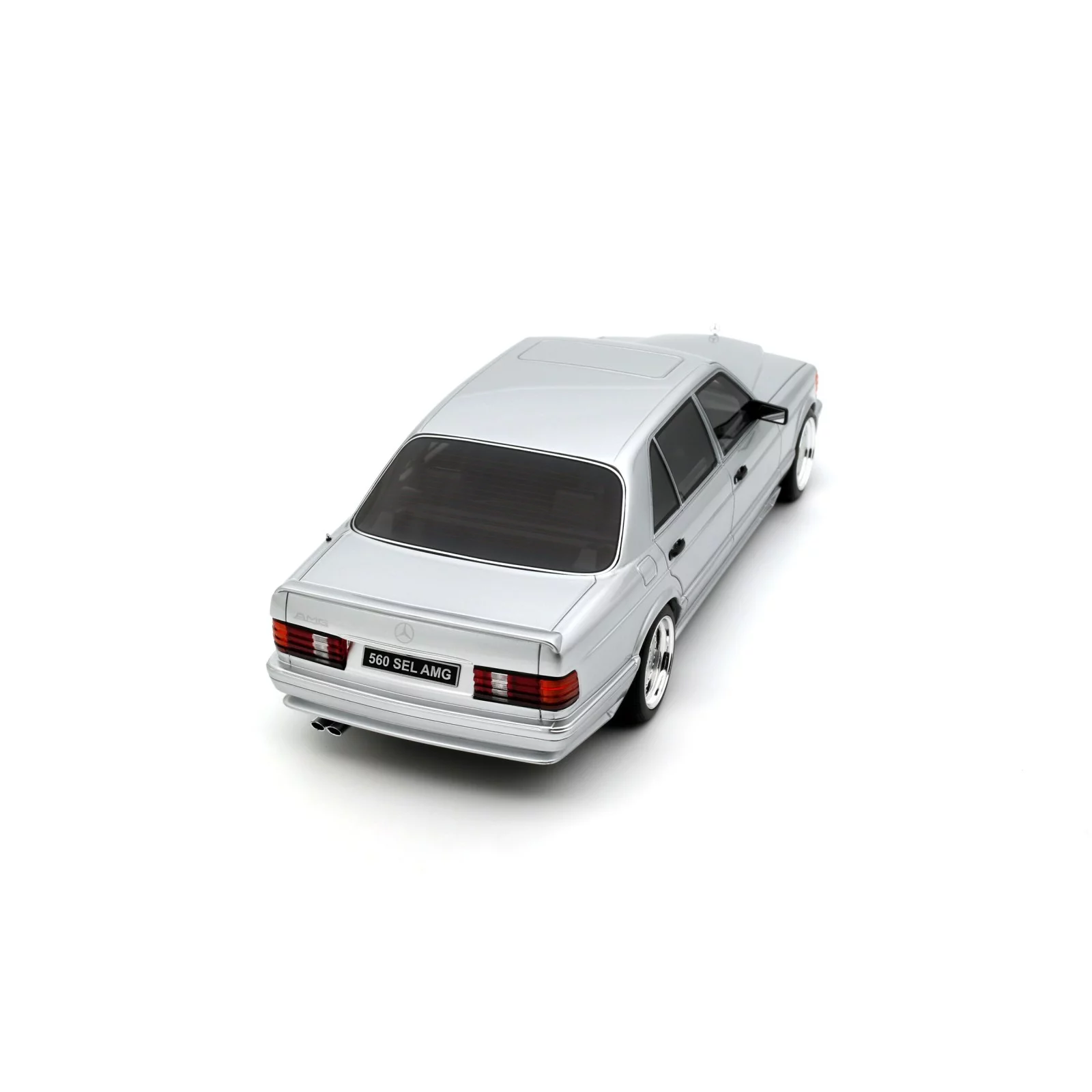 MERCEDES BENZ 560 W126 6.0 SEL AMG BRILLIANT SILVER 1989 1/18 OTTO OT1251 - obrazek 6