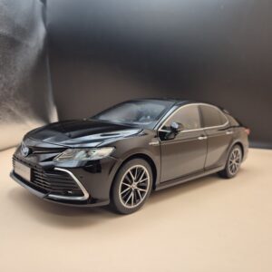 TOYOTA CAMRY 8 GEN SKALA 1/18 CZARNY
