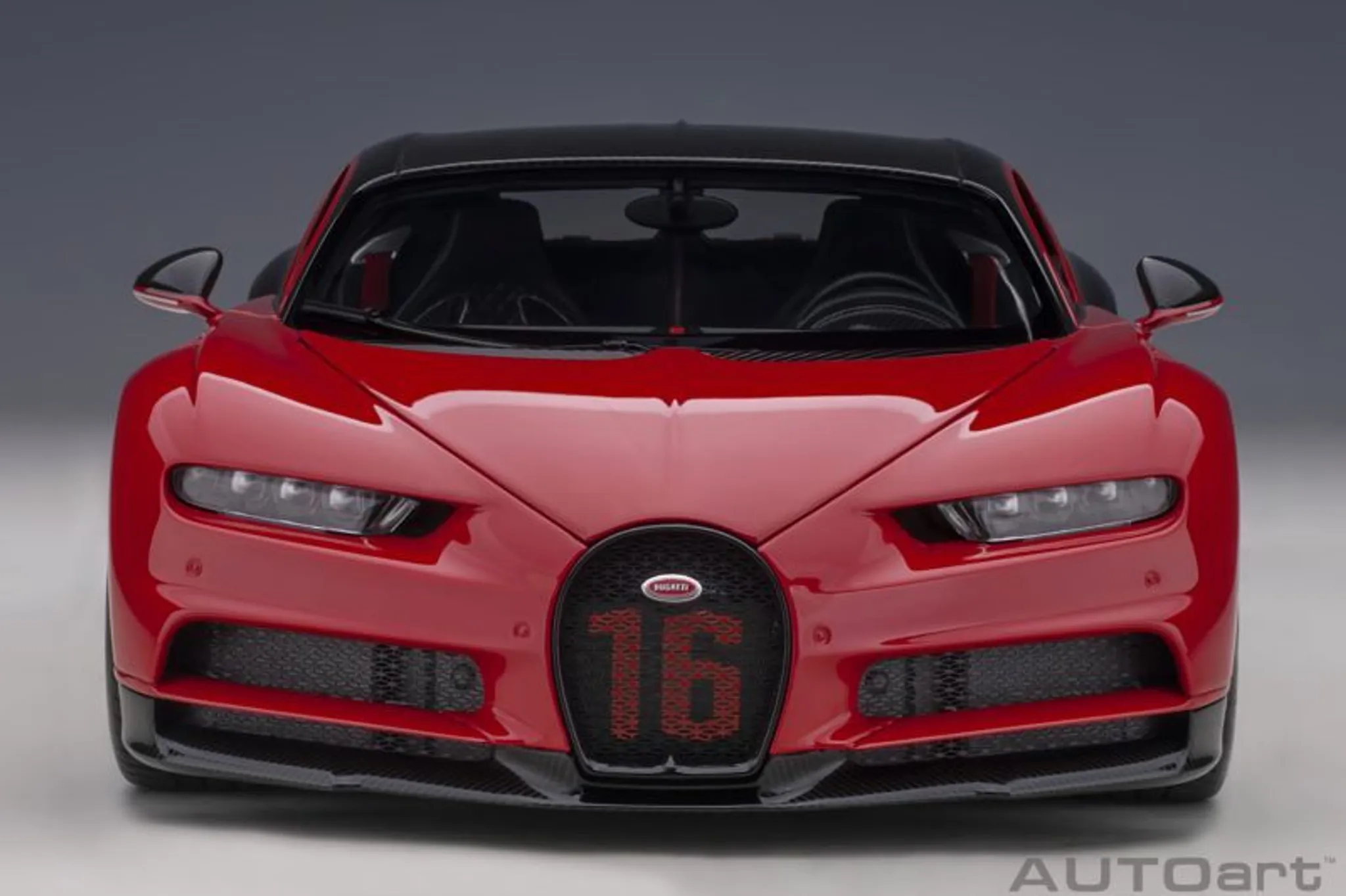 Autoart 70996 Bugatti Chiron 2019 w kolorze rot carbon, skala 1:18 - obrazek 2