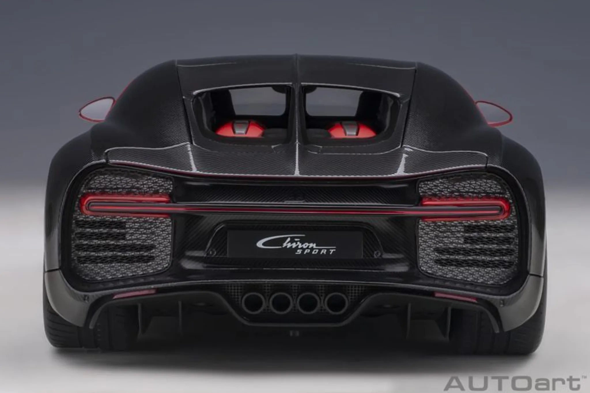 Autoart 70996 Bugatti Chiron 2019 w kolorze rot carbon, skala 1:18 - obrazek 7