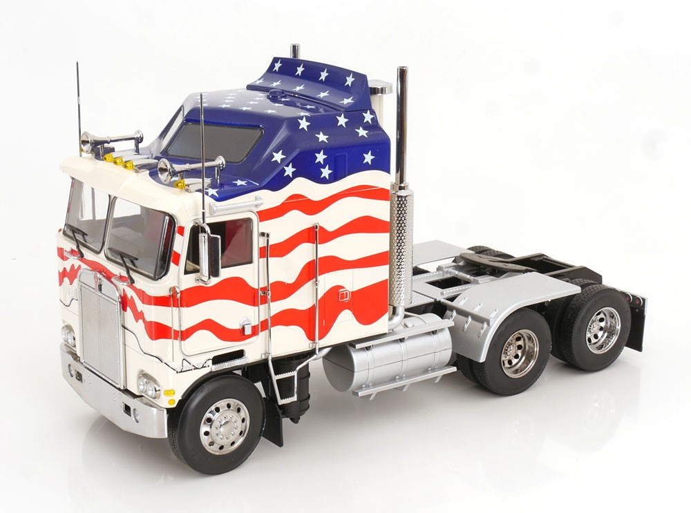 KENWORTH K100 AERODYNE 1976 1/18 ROAD KINGS RK180146