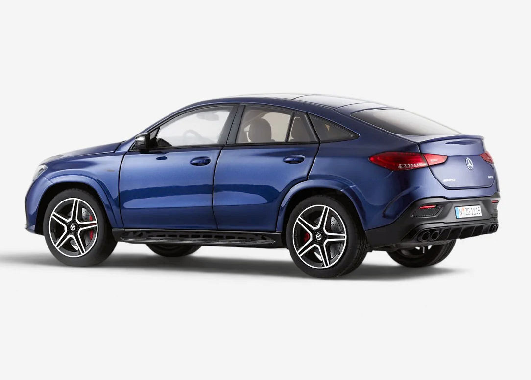 Mercedes-Benz AMG GLE 53 4Matic Coupe rok 2023 mystic blue 1:18 NZG 111500022 - obrazek 3
