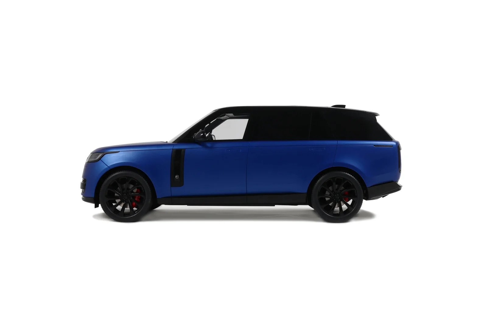 Range Rover P615 SV (2024) 1:18 GT SPIRIT GT540 - obrazek 9