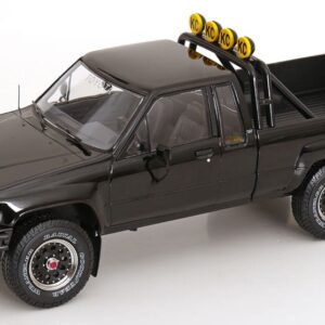 Toyota Hilux 1985 Truck Xtra Cab 4x4  Black Back to the Future III skala 1/18 KKDC181561