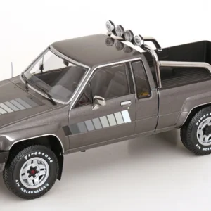 1:18 Toyota Hilux SR5 4x4 Xtra Cab z 1985 roku Szary Metal KK-Scale kkdc181563