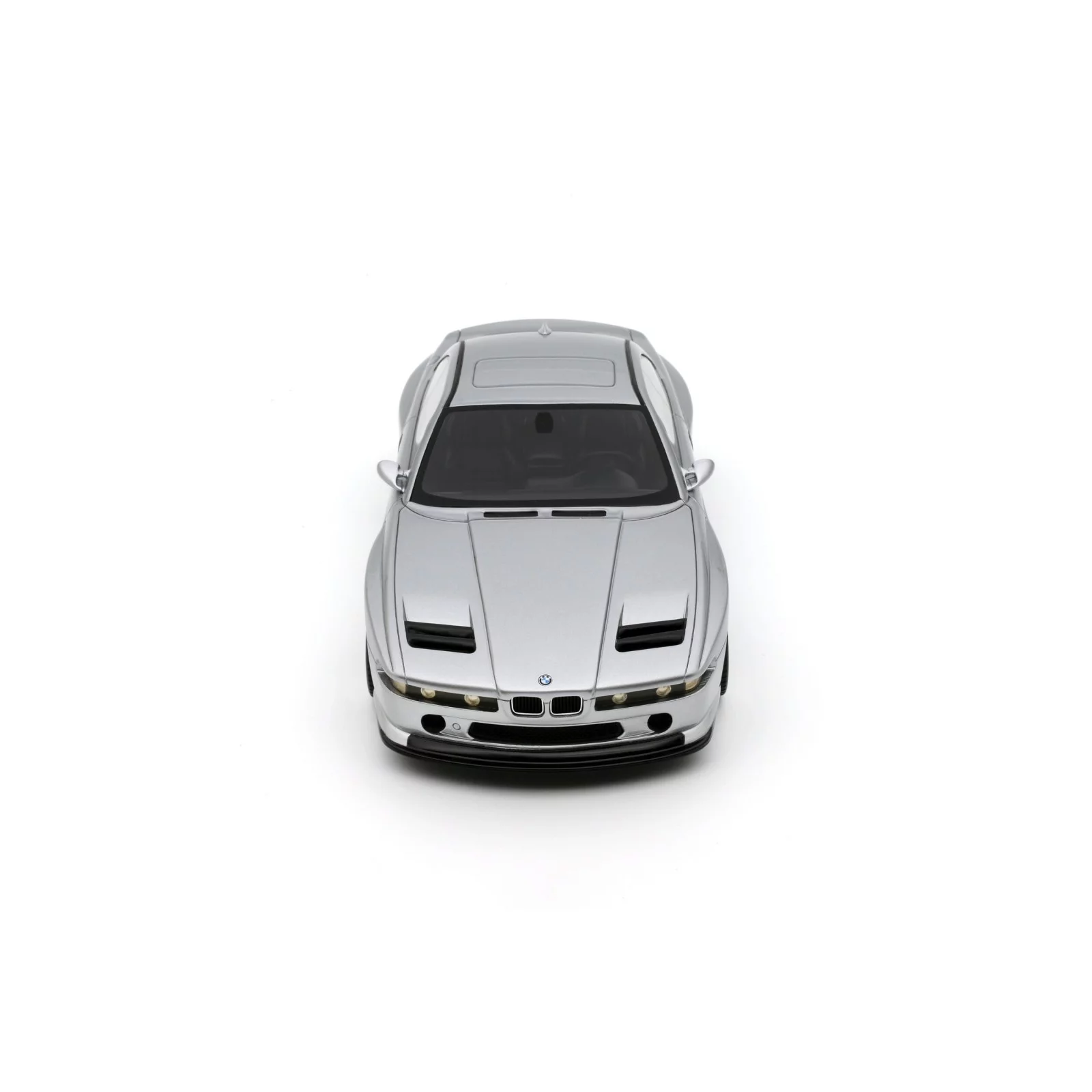 BMW E31 858CSL REYN SPEED SHOP DESIGNED BY JONSIBAL SILVER OTTO 1/18 OT1173 - obrazek 7