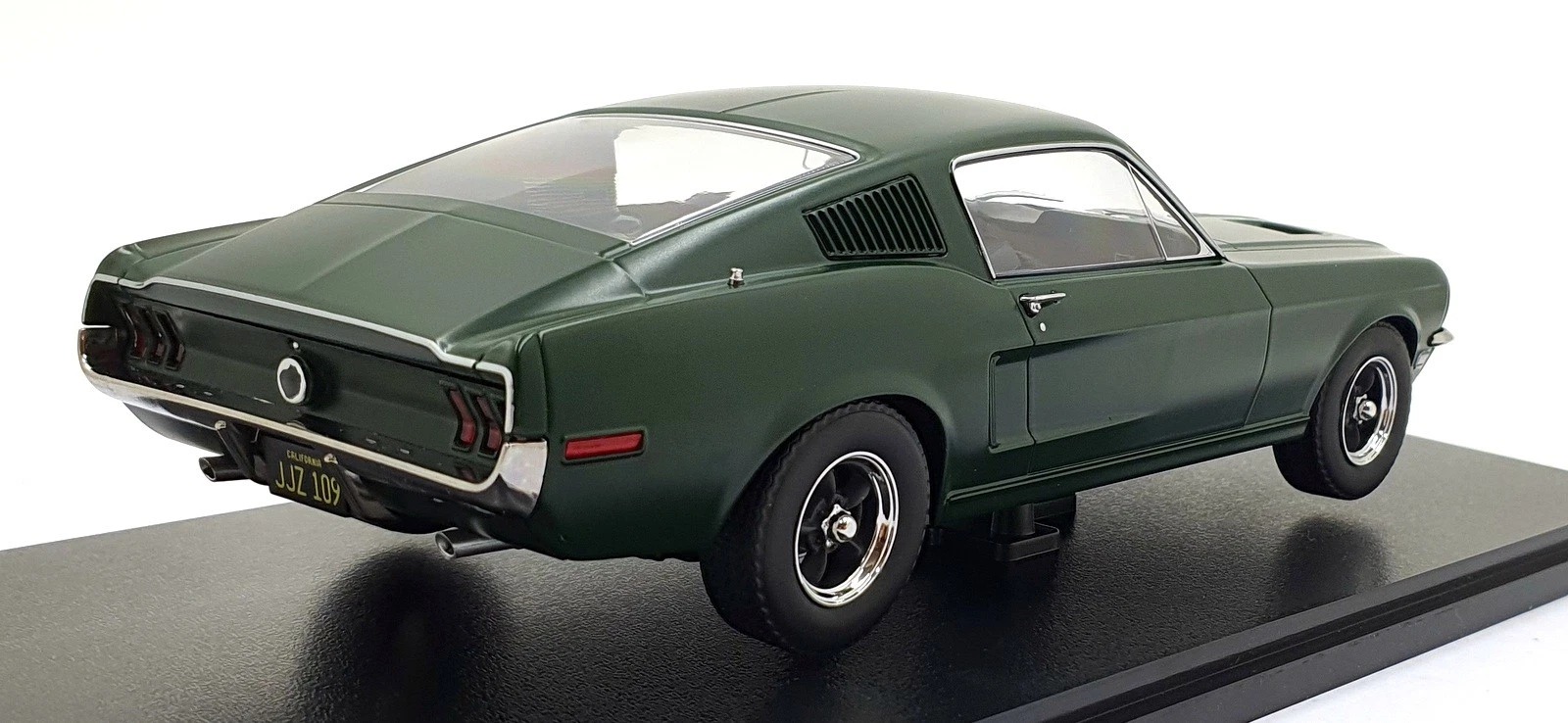 Ford Mustang GT Fastback Bullit Movie Version (1968) 1:18 KK Scale 181395 - obrazek 2