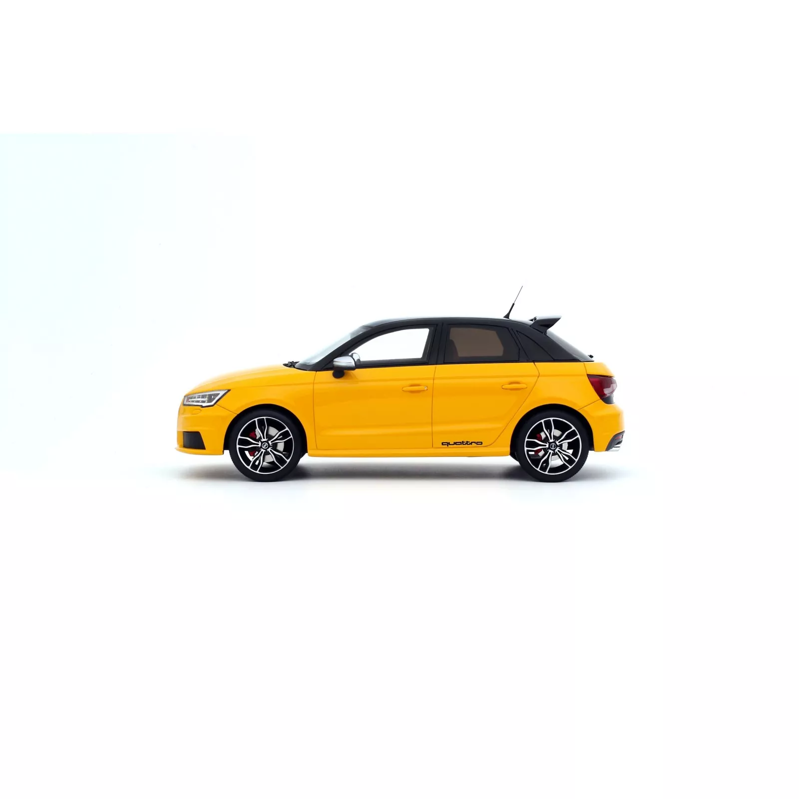 Audi A1 S1 Sportback Vegas Żółty 2015 1/18 OTTO OT1246 - obrazek 2